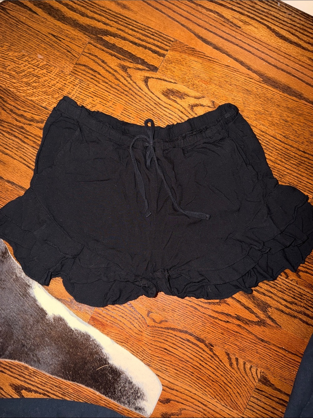 Jack by BB Dakota Black Ruffle Hem Shorts